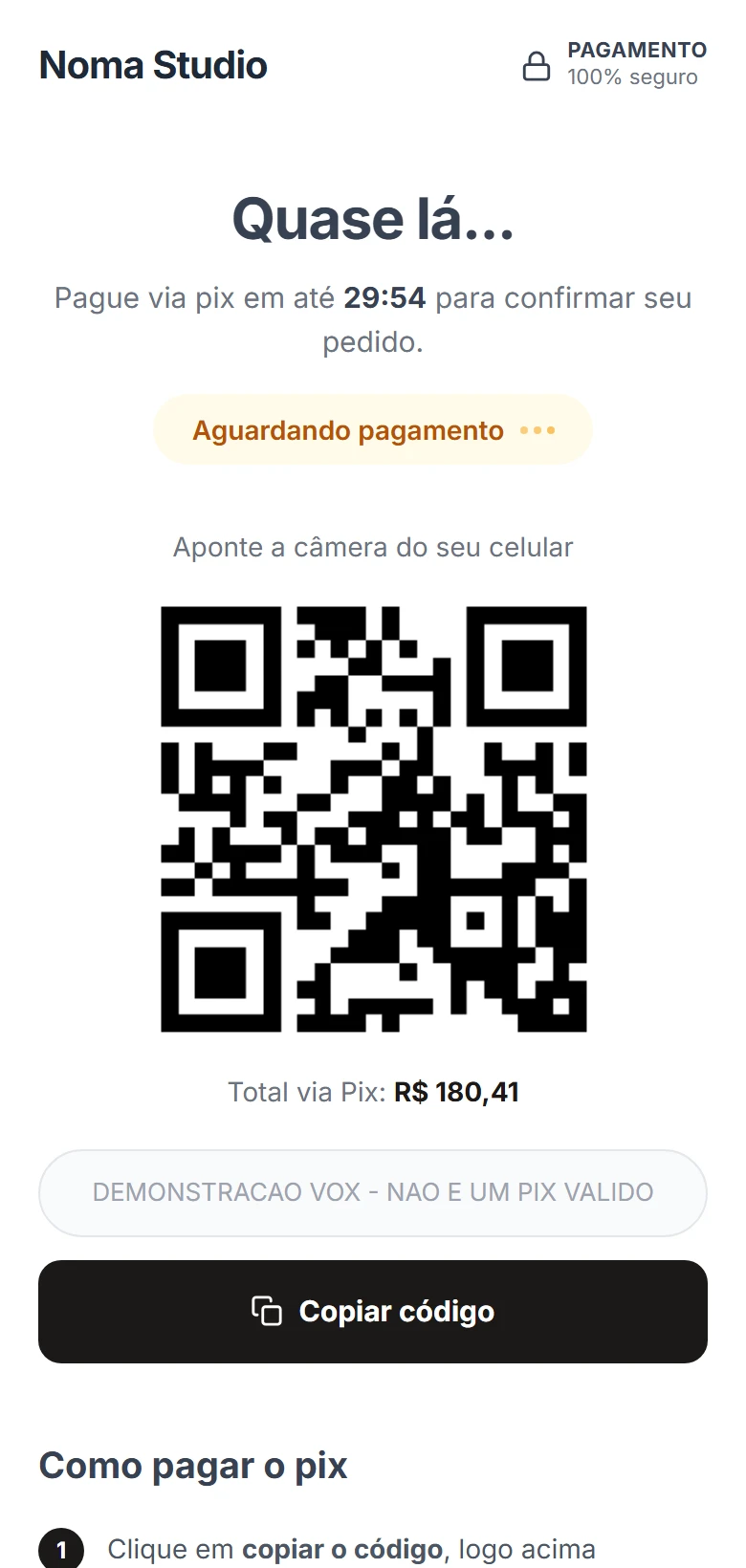 Tela do Pix com o QR code, o valor de R$ 180,41, o código para copiar e o aviso de que o pagamento é confirmado sozinho.